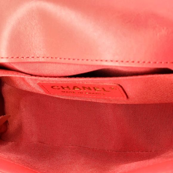 Chanel Boy Flap Bag Chevron Calfskin Small Pink - Picture 6 of 11